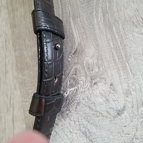 Worth, Alligator Embossed Leather Belt. - Picture 3 of 10